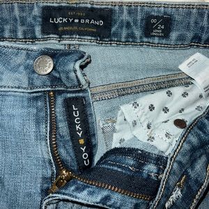 Lucky Brand: lolita bootcut mid waisted blue jeans.
